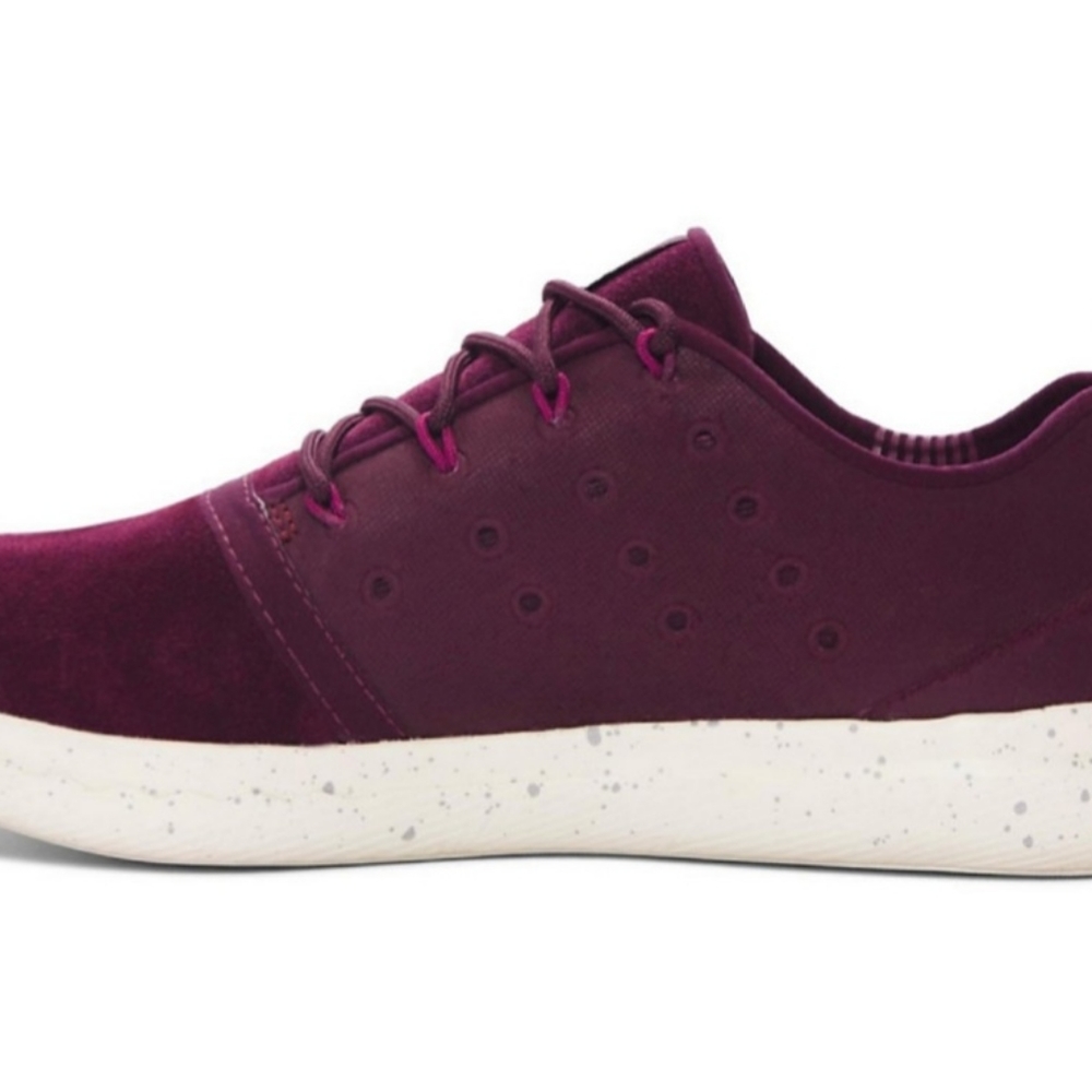 Under Armour Charged 247 Low Suede Women's Sneaker 6.5